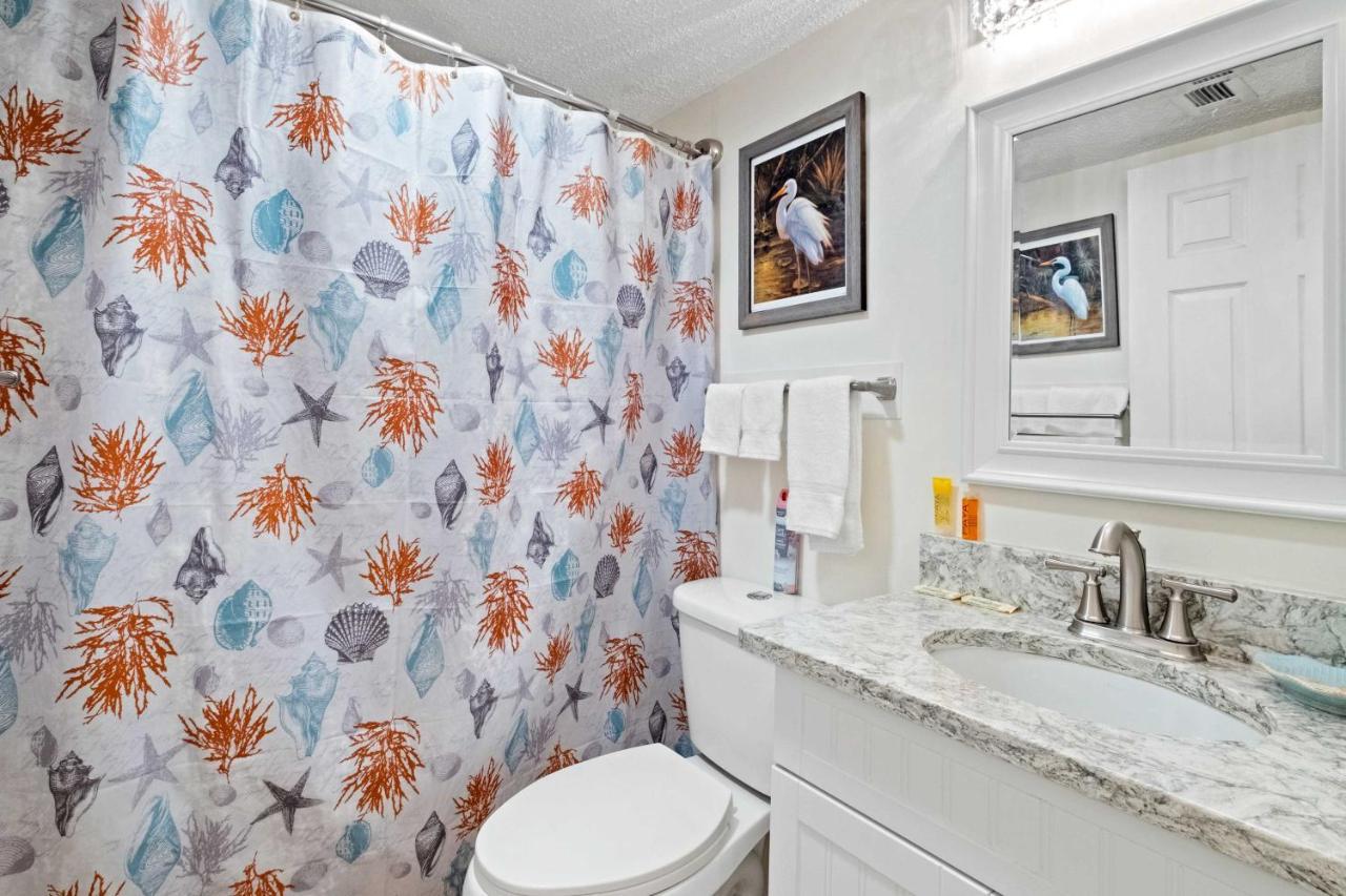 Walk To Beach Resort Condo In Hilton Head! هيلتون رئيس جزيرة المظهر الخارجي الصورة